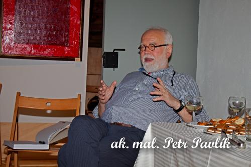 Pavl�k